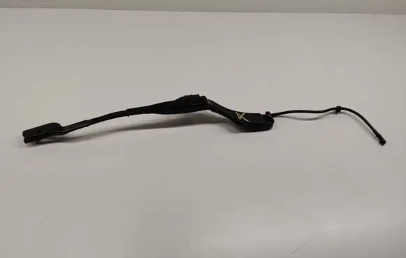 Volvo XC40 Front wiper blade arm 31457315