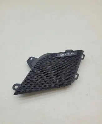 Side speaker trim/cover