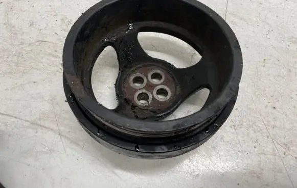 Mercedes-Benz E W212 Crankshaft pulley