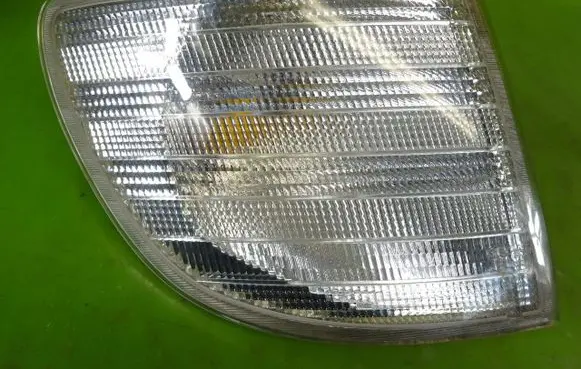 Mercedes-Benz Vito Viano W638 Front indicator light 