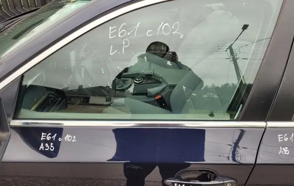 BMW 5 E60 E61 Rear door window glass