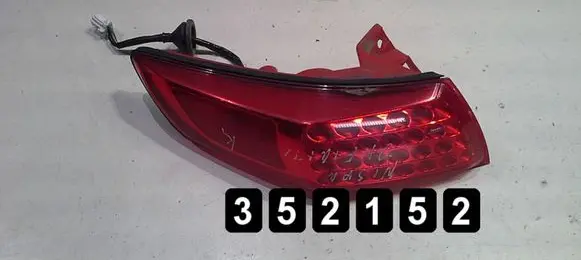Infiniti FX Rear/tail lights
