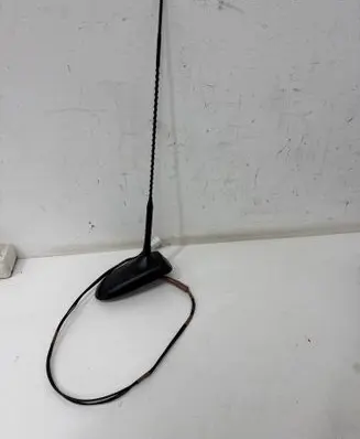 Toyota Avensis T270 Aerial GPS antenna V309075C