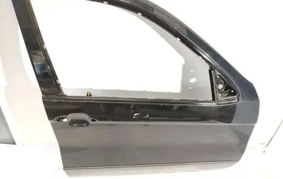 BMW X5 E53 Front door 6937602 46620W158B LT82605