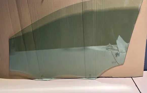 Mercedes-Benz B W247 Front door window glass four-door A2477251200 1234567