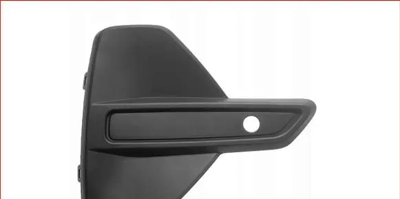 Volvo XC40 Front bumper lower grill