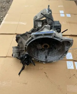 Ford Fiesta Manual 5 speed gearbox 8A6R7002CABIL 8A6R7002CA