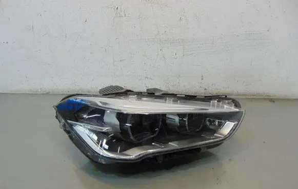 BMW X1 F48 F49 Headlight/headlamp 7472220