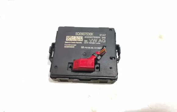 Volkswagen Golf VII Gateway control module 5Q0907530K