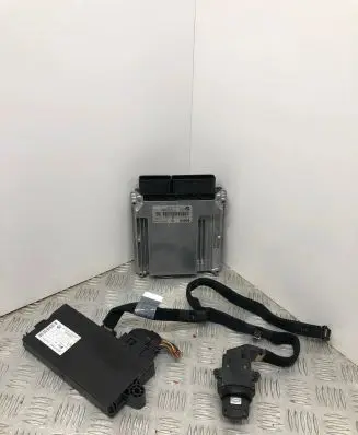 BMW 5 E60 E61 Engine ECU kit and lock set 7811151 170078021 0281015130