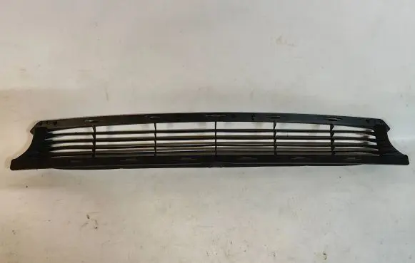 Tesla Model X Front bumper lower grill 1047734-00-F