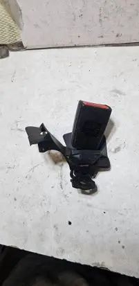 Audi A4 S4 B7 8E 8H Rear seatbelt buckle 8K0857740B 8K0857798 608462300B