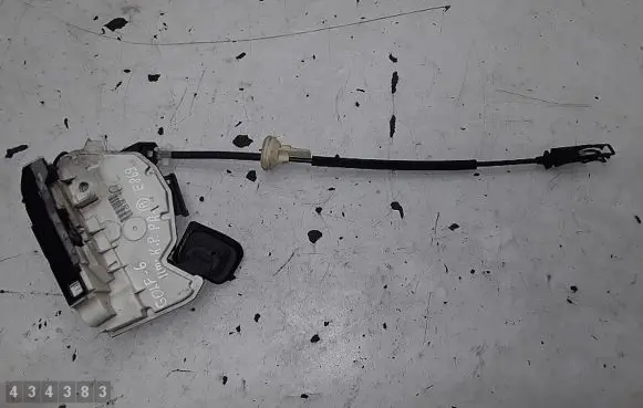 Volkswagen Golf VI Front door lock 5k2837015b