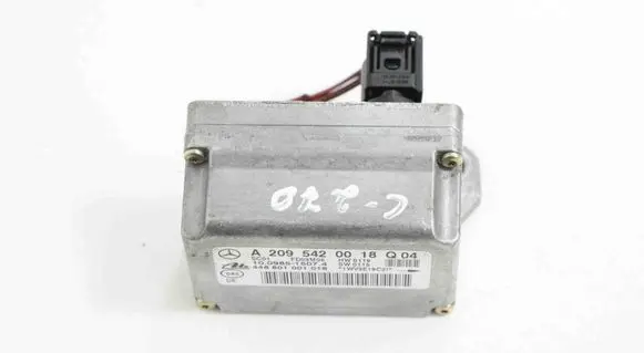 Mercedes-Benz C W203 Acceleration sensor A2095420018