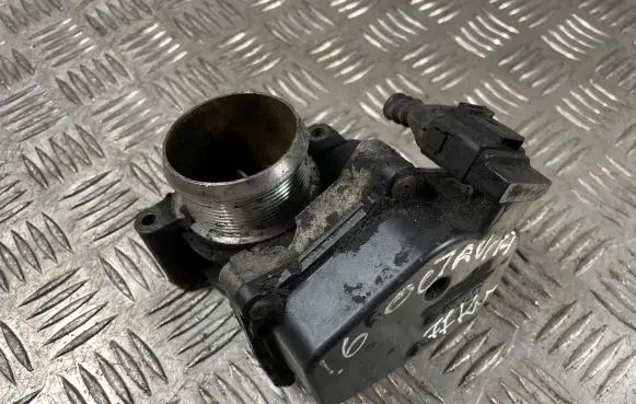 Skoda Octavia Mk2 (1Z) Throttle valve 03L128063Q 91102072