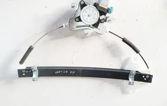 Chevrolet Captiva Front door electric window regulator 25937972
