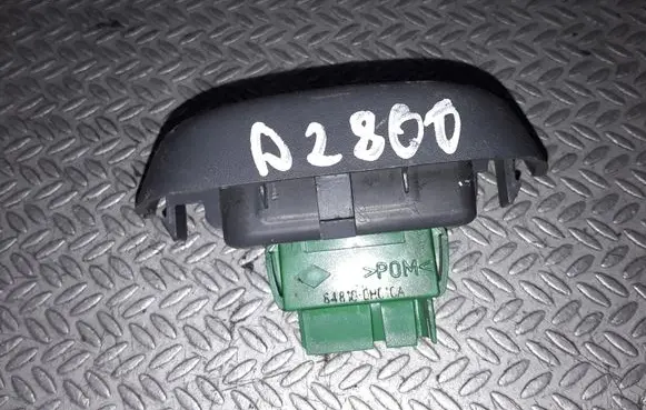 Toyota Aygo AB10 Electric window control switch 742310H010