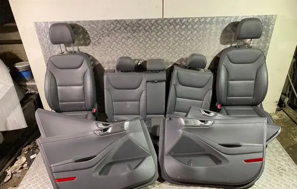 Hyundai Ioniq Seat set 