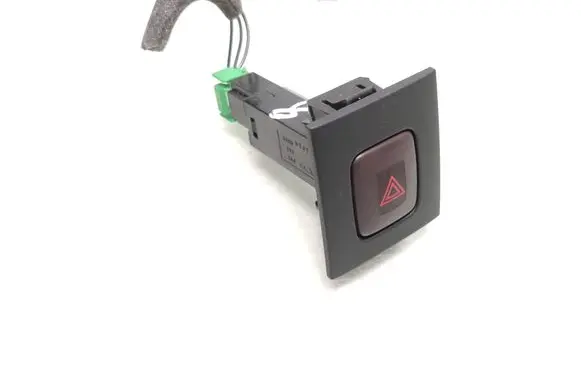 Volvo V70 Hazard light switch 30710106