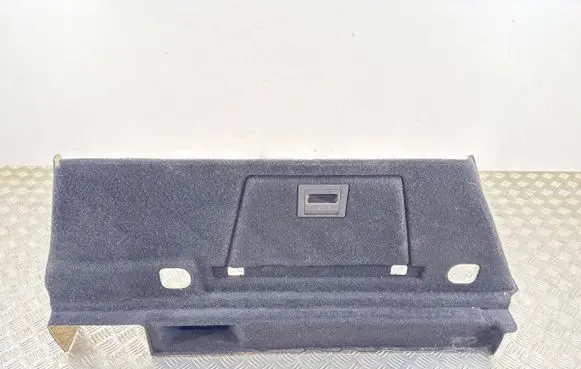 Trunk/boot side trim panel