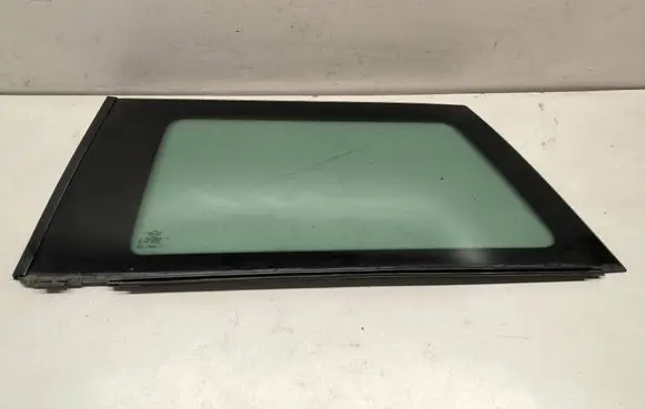 Mini One - Cooper Coupe R56 Rear side window 43R001108