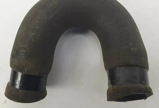 Volvo V70 Engine coolant pipe/hose 3729667