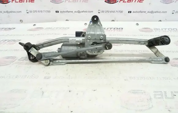 Front wiper linkage and motor