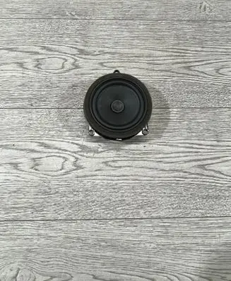 BMW 4 F36 Gran coupe Front door speaker 9288769 18820010