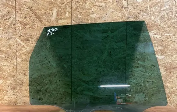Volkswagen Touareg II Rear door window glass 43R001090 E000184 DOT27M74100AS3