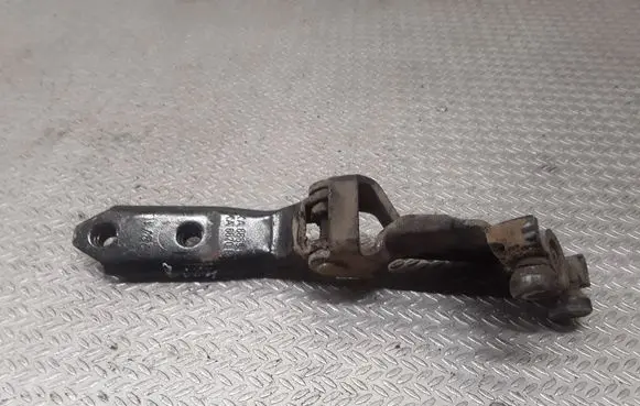 Volkswagen Caddy Sliding door lower roller guide/hinge 2K0843335A
