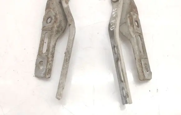Volkswagen Caddy Engine bonnet/hood hinges