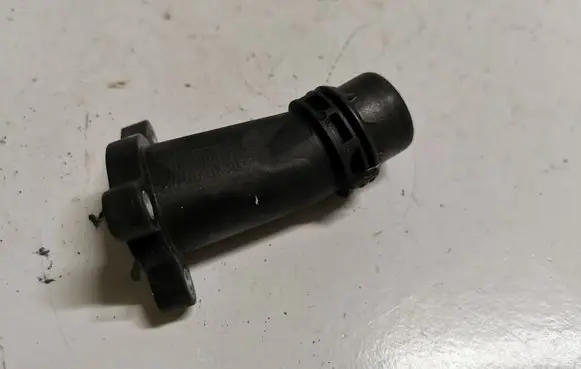 BMW X1 F48 F49 Engine coolant pipe/hose 8511205