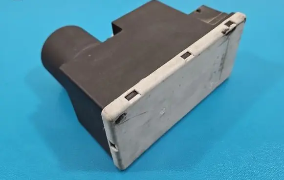 Audi A4 S4 B5 8D Central locking vacuum pump 8L0862257E IMPRK1570674