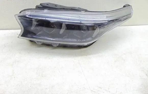 KIA Xceed Headlight/headlamp 92101J7850