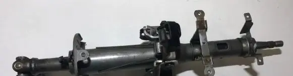 Nissan Almera N16 Steering wheel axle