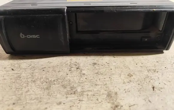 CD/DVD changer