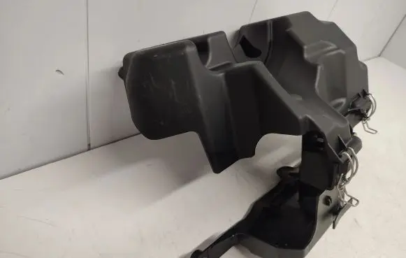 Renault Fluence Engine cover (trim) 82005491002235 8200468152