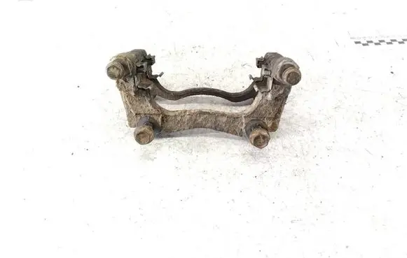 Toyota Avensis T250 Front Brake Caliper Pad/Carrier 