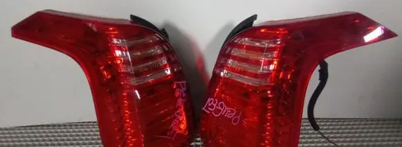 Peugeot 5008 Rear/tail lights set PEUGEOT5008 26120202