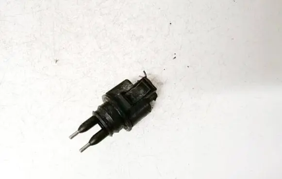 Volkswagen PASSAT B5 Sensor 1j0973202