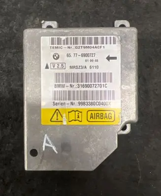 BMW 5 E39 Airbag control unit/module 65776900727 G2T9M04ACF1 019948
