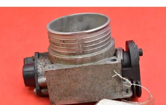 Volvo S40, V40 Throttle body valve 9186780