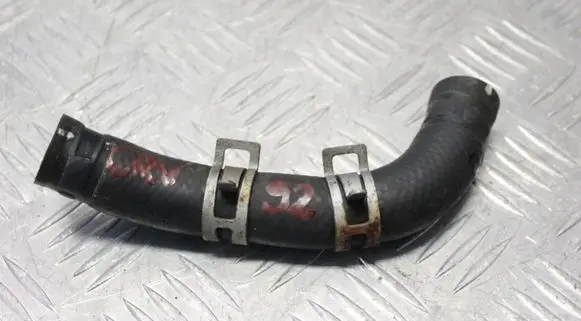 Honda CR-V Engine coolant pipe/hose