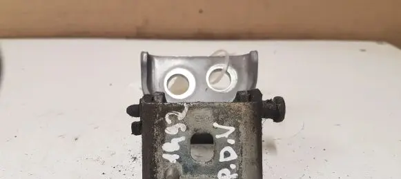 Citroen C4 I Front door upper hinge ES70