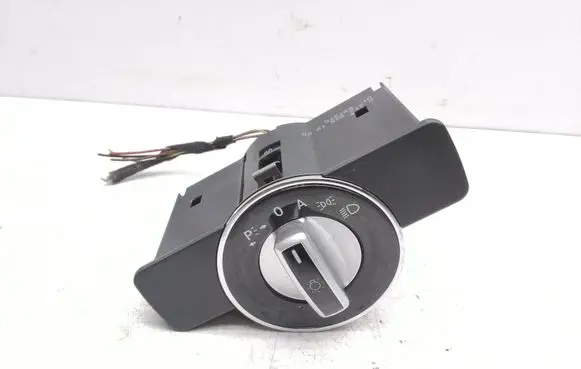 Mercedes-Benz E A207 Light switch A2129051900
