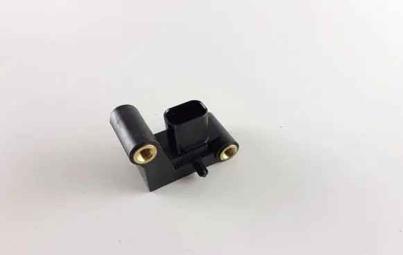 BMW 5 E60 E61 Airbag deployment crash/impact sensor 6977398 A3167A337046U176