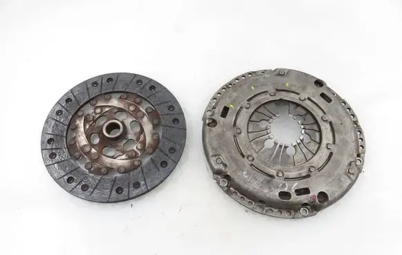 Volkswagen Golf IV Clutch set kit 038141032D 038141025D 043082299309
