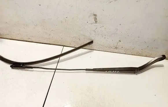 Ford C-MAX II Front wiper blade arm dm5117c495aa
