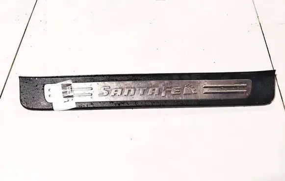 Hyundai Santa Fe Front sill trim cover 858712b000 85871-2b000