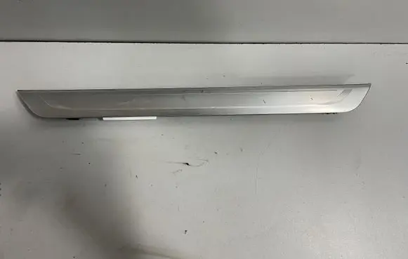 BMW 7 G11 G12 sill trim set (inner) 7378053